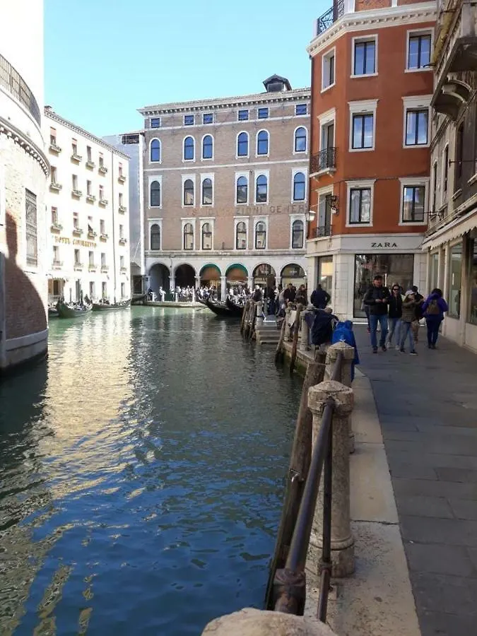 Venice Romantic Views San Marco 0*,  Italië